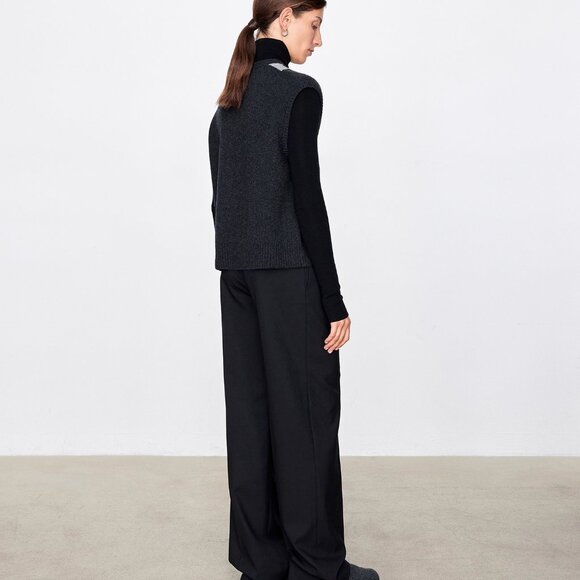 CHICJOC Luxury 100% Cashmere Argyle Sweater Vest – Size 38 - Picture 8 of 16